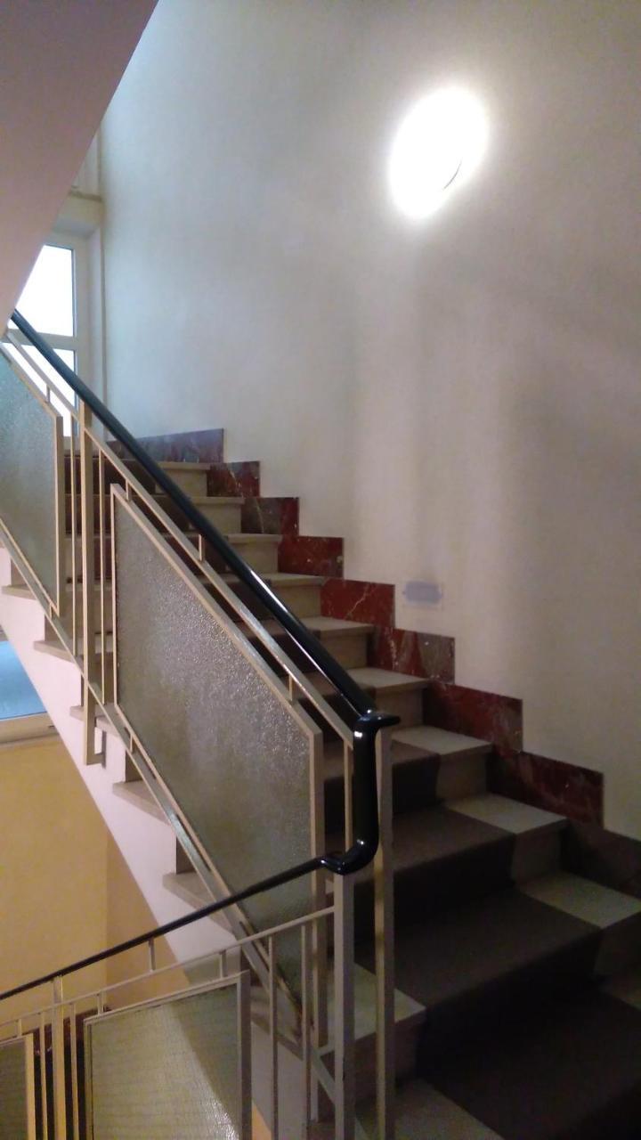 Hotel Glenn Римини Экстерьер фото